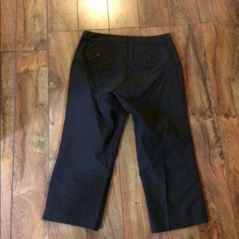 Docker Capris - image 2